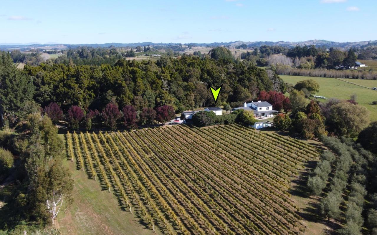 Pirita Vineyard Cottage. Upper Moutere Exteriör bild