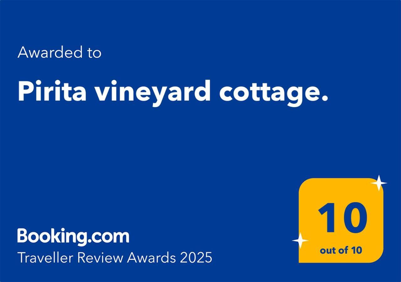 Pirita Vineyard Cottage. Upper Moutere Exteriör bild
